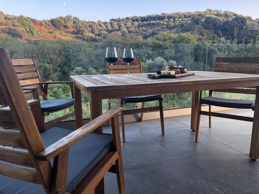 Ek Ornelakis, Luxury Country House With Jacuzzi Chania  Zewnętrze zdjęcie