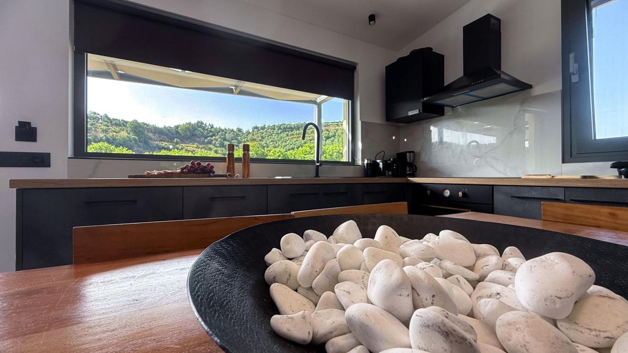 Ek Ornelakis, Luxury Country House With Jacuzzi Chania  Zewnętrze zdjęcie