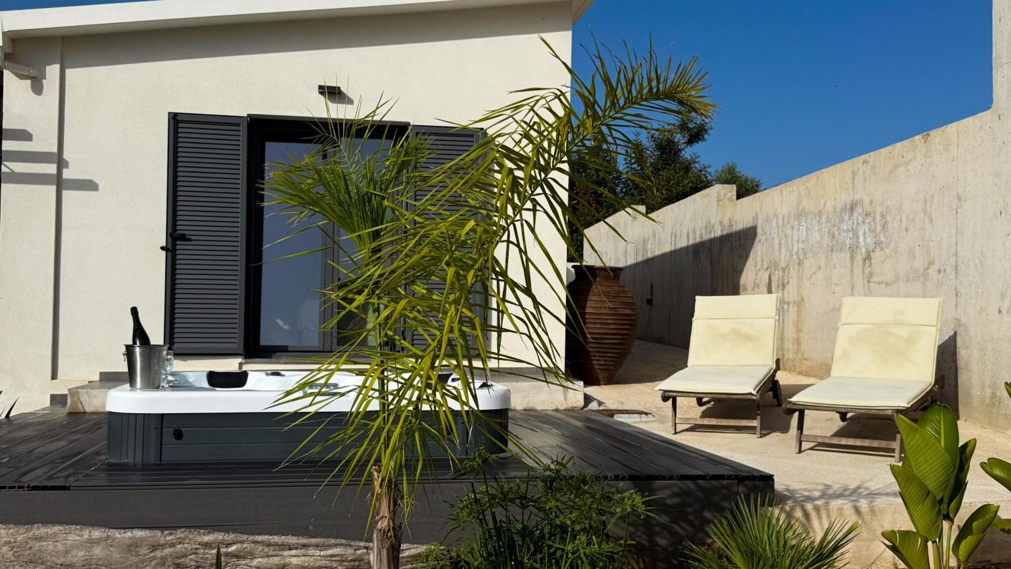 Ek Ornelakis, Luxury Country House With Jacuzzi Chania  Zewnętrze zdjęcie